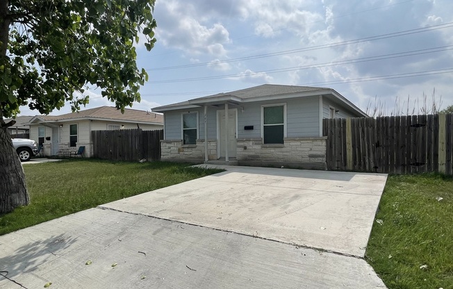 207 CARRANZA ST