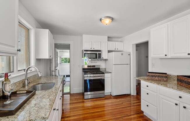 185 POWDERHOUSE BLVD