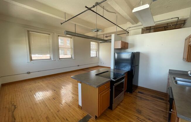 2 beds, 2 baths, 1,240 sqft, $1,490, Unit 704