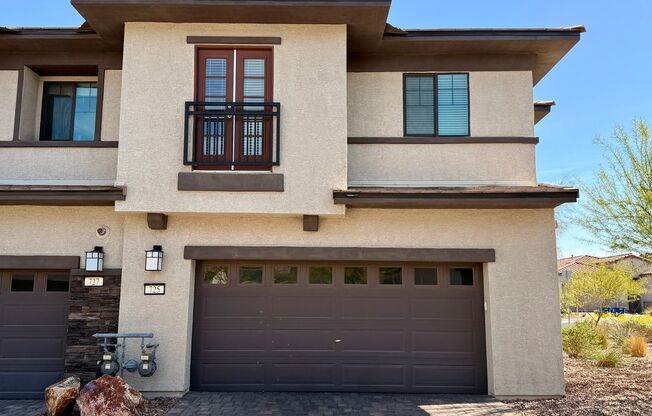 3 BED 2.5 BATH 2 CAR GARAGE TOWNHOUSE w/ LOFT FOR RENT IN HENDERSON CADENCE COMMUNITY!