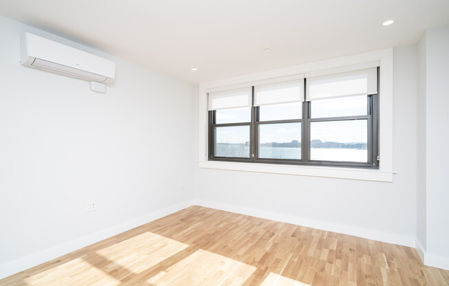 2 beds, 1 bath, 786 sqft, $3,650, Unit 6F