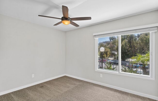 2 beds, 1 bath, 760 sqft, $2,699, Unit 40-213