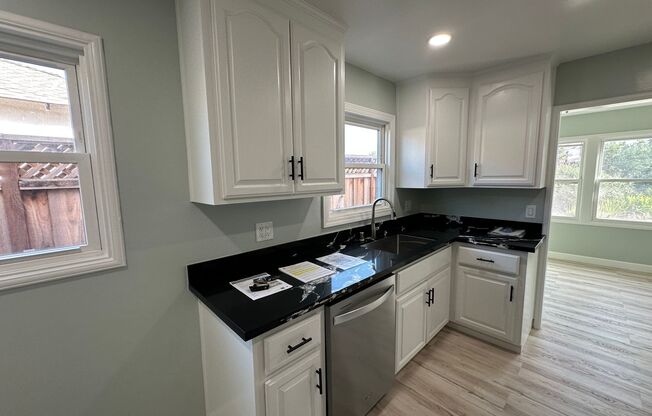 Great North Valley home with 3 bedrooms, 2 baths - 116 Pleasant Ridge Ave San Jose, CA 95127