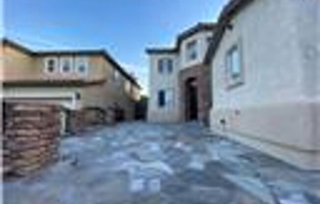 Beautiful 4 bedroom House in the Vista Verde Community in Centennial Hills
