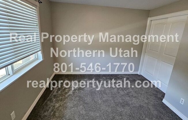 5 beds, 2 baths, $2,700