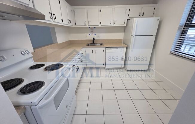 2 beds, 2 baths, 1,020 sqft, $2,295, Unit V210