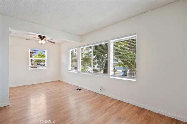 2 beds, 2 baths, 850 sqft, $2,450