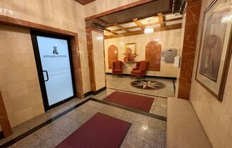 Studio, 1 bath, 320 sqft, $1,315, Unit 273-0214