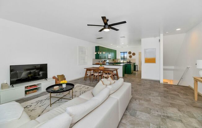 7855 N. 20th Glen, Phoenix, AZ 85021