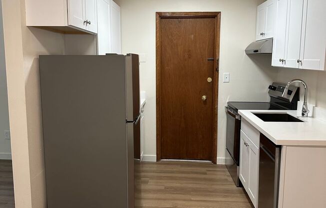 1 bed, 1 bath, 650 sqft, $1,685, Unit 102