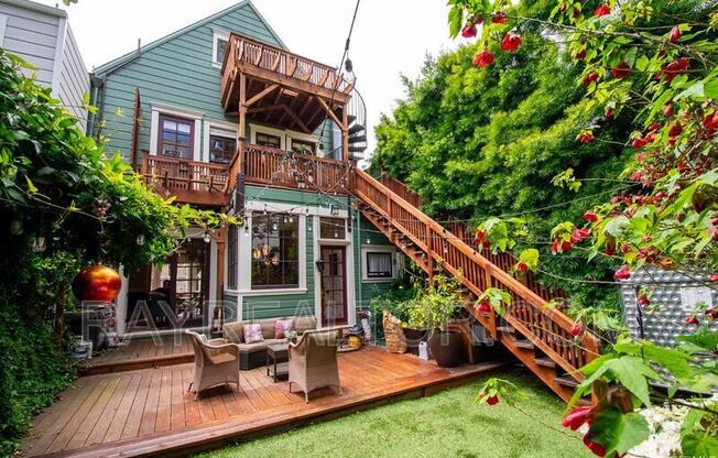 220 DOWNEY ST