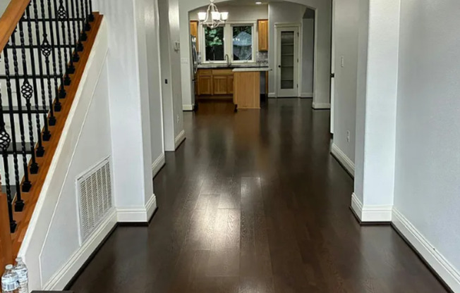 4 beds, 2.5 baths, $3,199