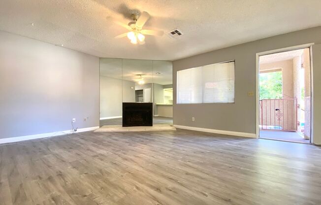Nice Condo on the 2nd Floor with 2 Bedrooms