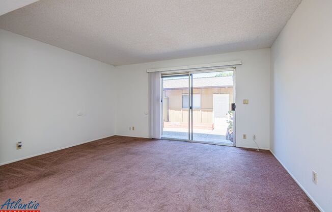 Spacious Evergreen Townhouse | New Interior Paint | Patio | Garage