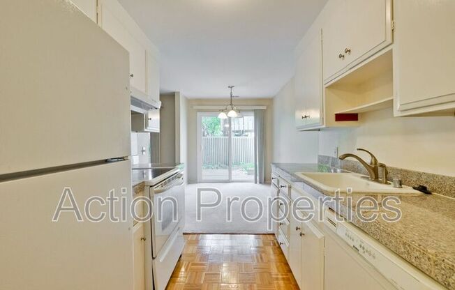 255 S Rengstorff Ave, #83