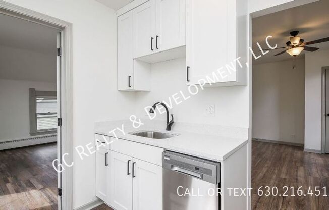 123 N W ST