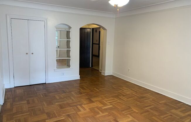 1 bed, 1 bath, 819 sqft, $1,650, Unit 104