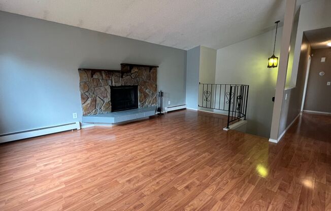 403/405 Camelot Drive