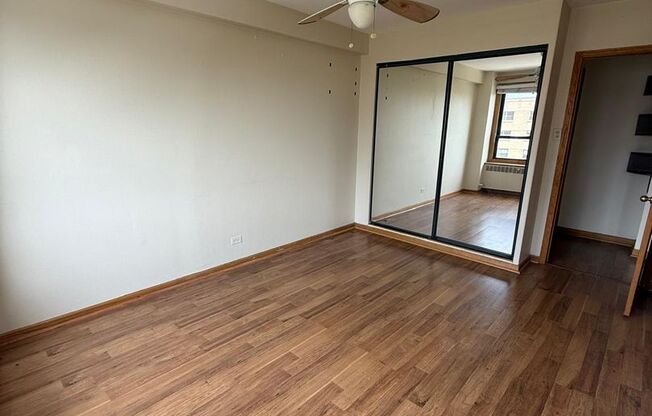 1 bed, 1 bath, 750 sqft, $2,050, Unit 418-1111