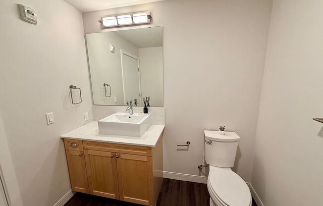 2 beds, 2 baths, 826 sqft, $2,499, Unit Unit 407