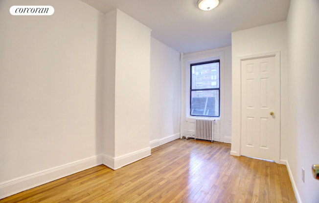 410 E 59 ST