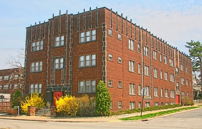 Lee-Yorkshire Apartments
