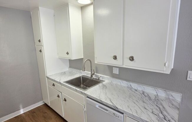 2 beds, 1 bath, 850 sqft, $1,500, Unit 2259-09