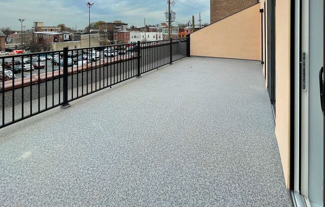 212 W 9th 8049 Master Tenant