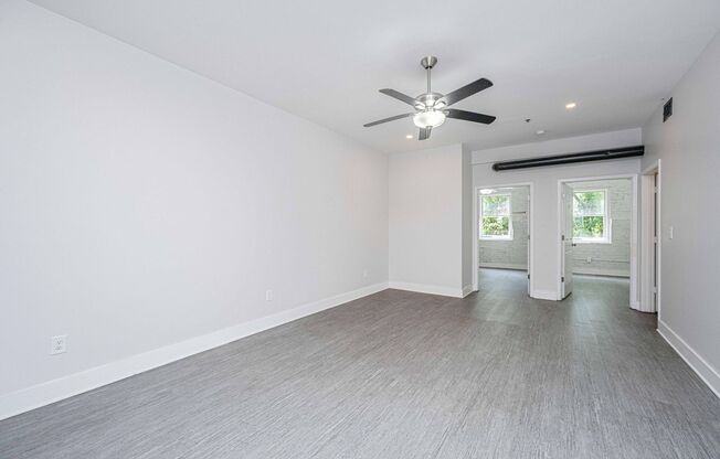 2 beds, 2 baths, 950 sqft, $2,200, Unit 206