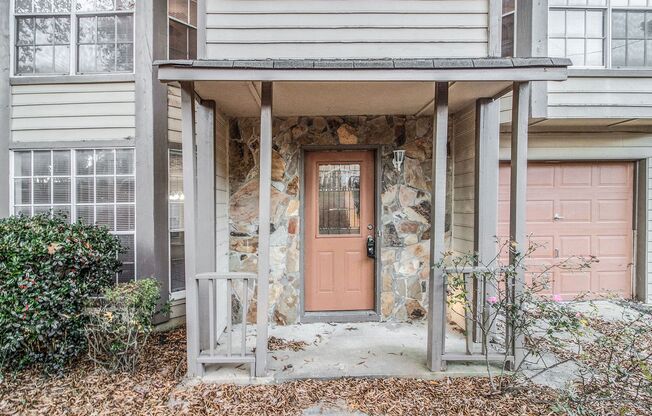 3 bdrm, 2.5 bath in Stonecrest