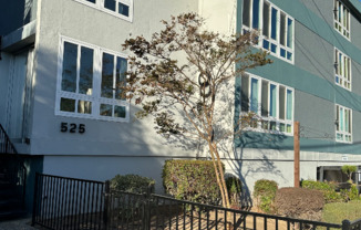 525 N San Mateo Dr