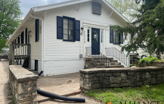 Bertrand St. 1225