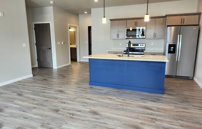 1 bed, 1 bath, 575 sqft, $1,325, Unit 209