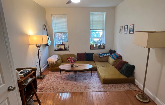 5 13 50 AVE