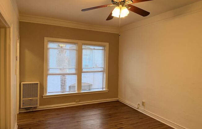 222-1716 N EDGEMONT ST