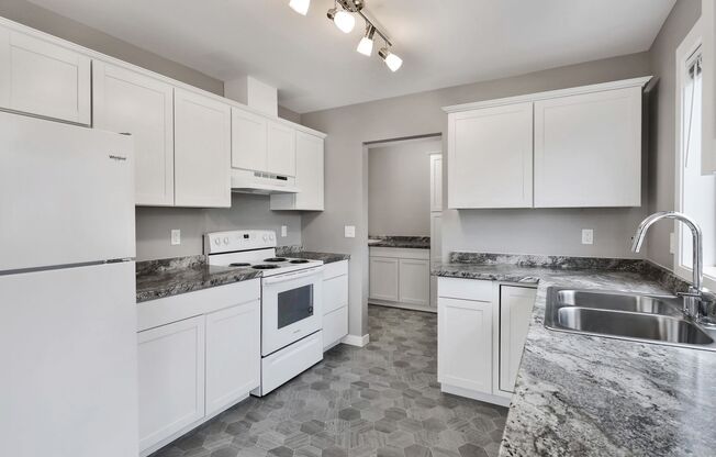 521 Main Place