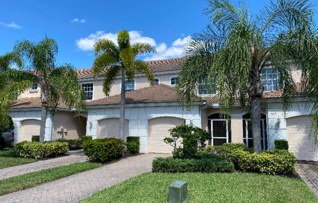 1355 WEEPING WILLOW CT