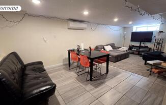 39 34 28 ST