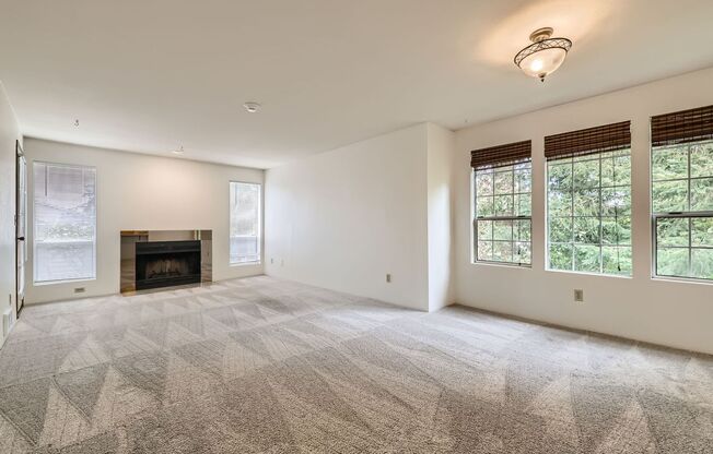 7020 Lynnwood