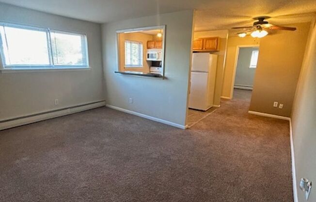 1 bed, 1 bath, 550 sqft, $1,220, Unit F09