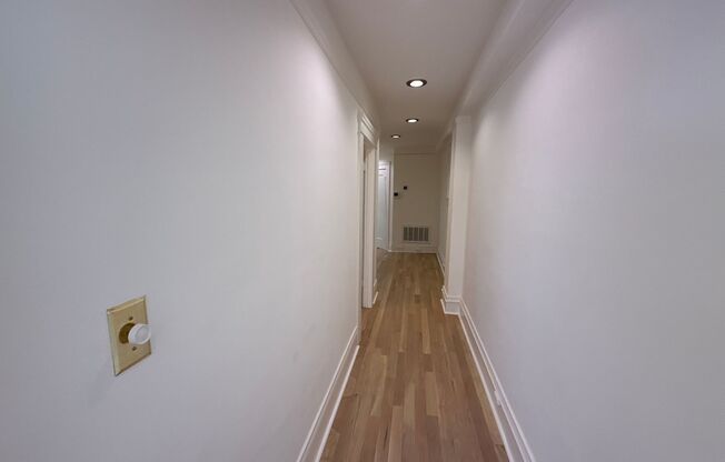 2 beds, 1 bath, $3,750