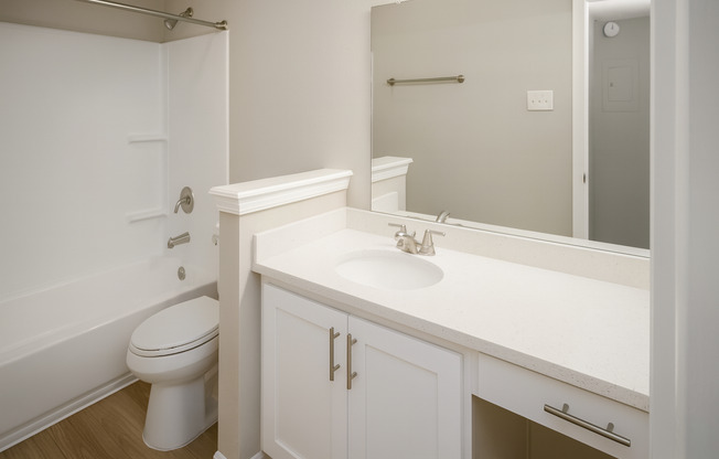 2 beds, 1.5 baths, 1,001 sqft, $1,275, Unit 2322A