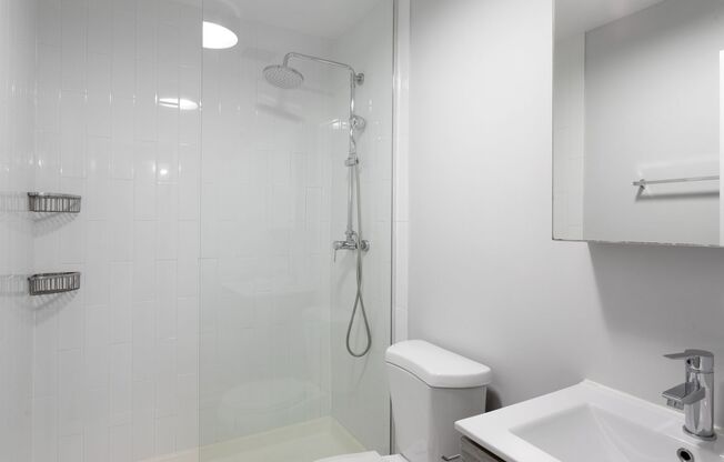1 bed, 1 bath, 307 sqft, $1,995, Unit 523
