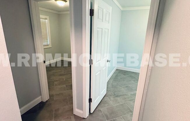 2 beds, 1 bath, $1,350