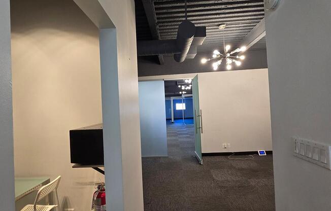 2409 41 AVE