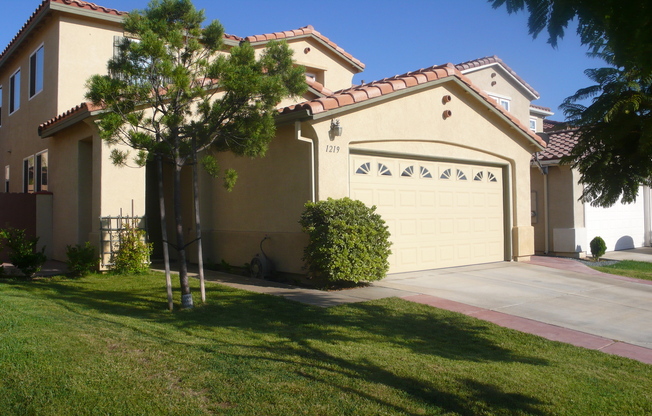 Must See!! Beautiful 4 BD, 3 BA Home In The Great Neighborhood Of Ocean View Hills- San Diego