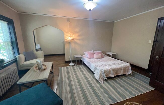Studio, 1 bath, 650 sqft, $795, Unit Unit 202 Studio A650
