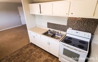 1 bed, 1 bath, $750, Unit #4