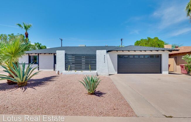 8402 E Holly St.