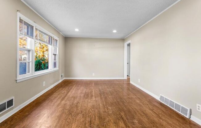 Beautifully Updated Home in Kansas City!